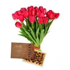 Bouquet di tulipani rossi con scatola di cioccolatini (Raffinato)