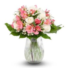 Bouquet di rose bianche e rosa con verde tenue (raffinato)