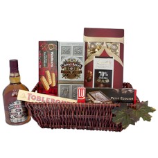 Cesto regalo Regal Chocolate and Chivas