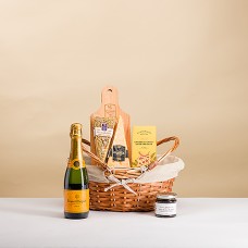 Champagne e formaggio Veuve Clicquot da asporto