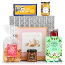 Tempo per il cesto regalo del tè