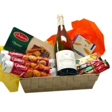 Cesto Di Caramelle Belga Con Vino Chablis Francese Bianco