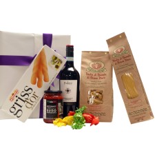 Confezione regalo italiana con prelibatezze italiane in regalo