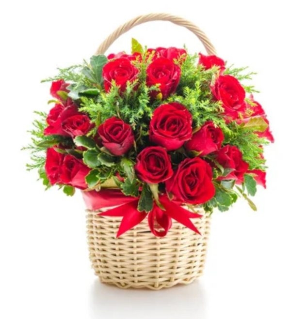 Basket with red roses (BASE)