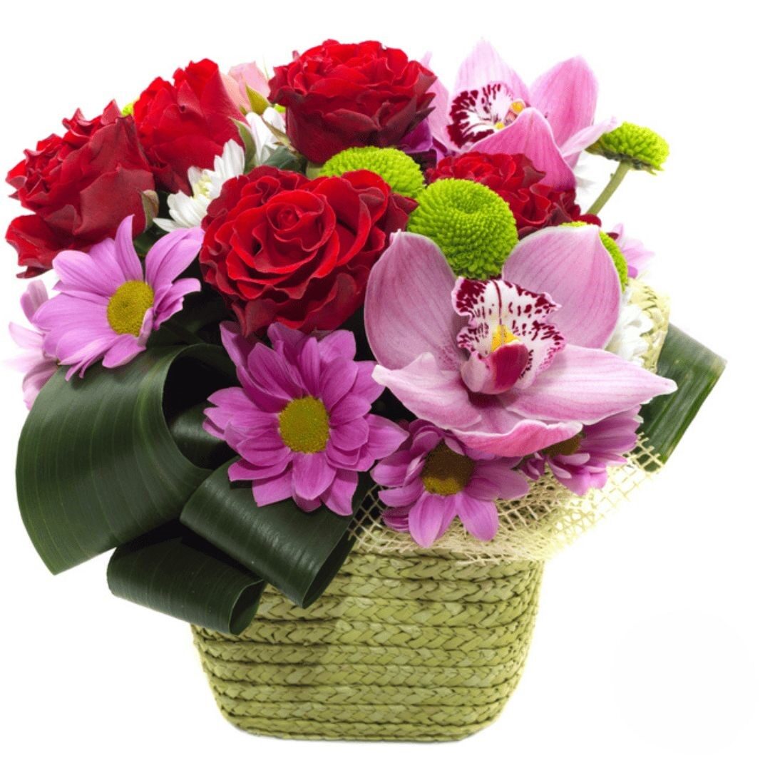 Basket of red roses and purple flowers (Refined)