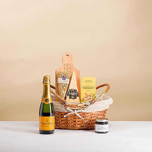 Champagne e formaggio Veuve Clicquot da asporto
