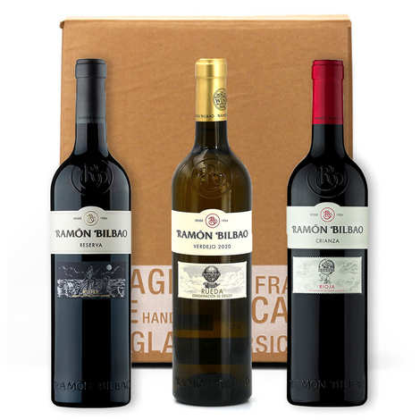 Scatola scoperta con 3 vini spagnoli
